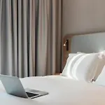 Hotel Express & - Rives De Vesle By Ihg 4*
