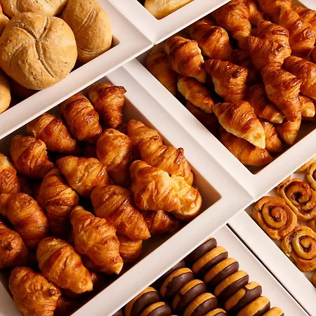 Express & - Rives De Vesle By Ihg Hotel 4*