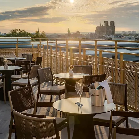 فندق Express & - Rives De Vesle By Ihg