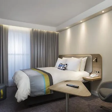 Express & - Rives De Vesle By Ihg 4* Reims