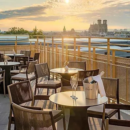 Hotel Express & - Rives De Vesle By Ihg 4*